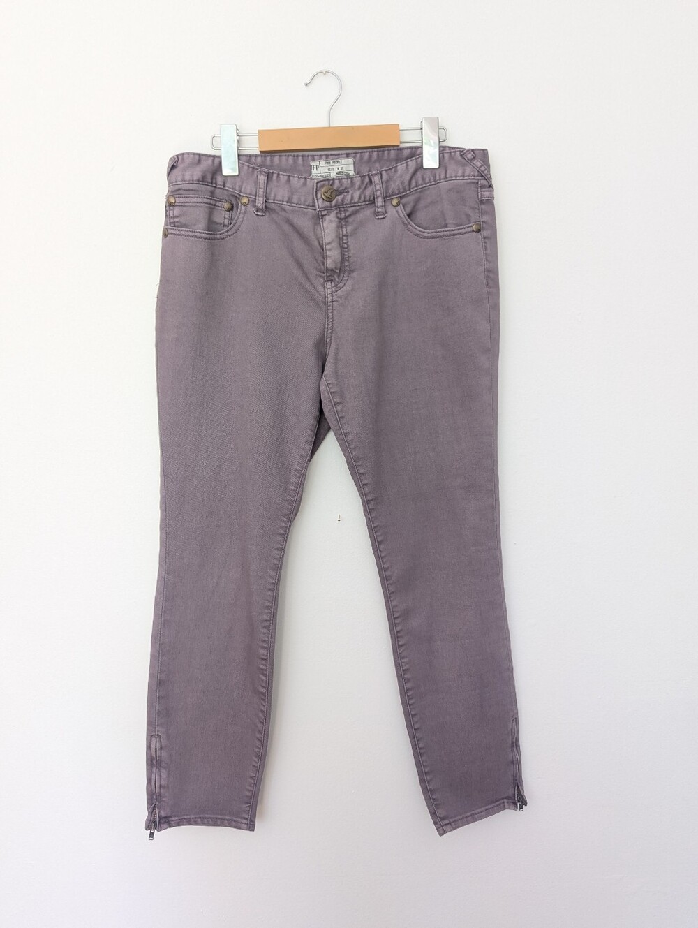 Free People Ankle Zip Pants  Mauve Stretch Twill Crop Moto Boho Aesthetic 31